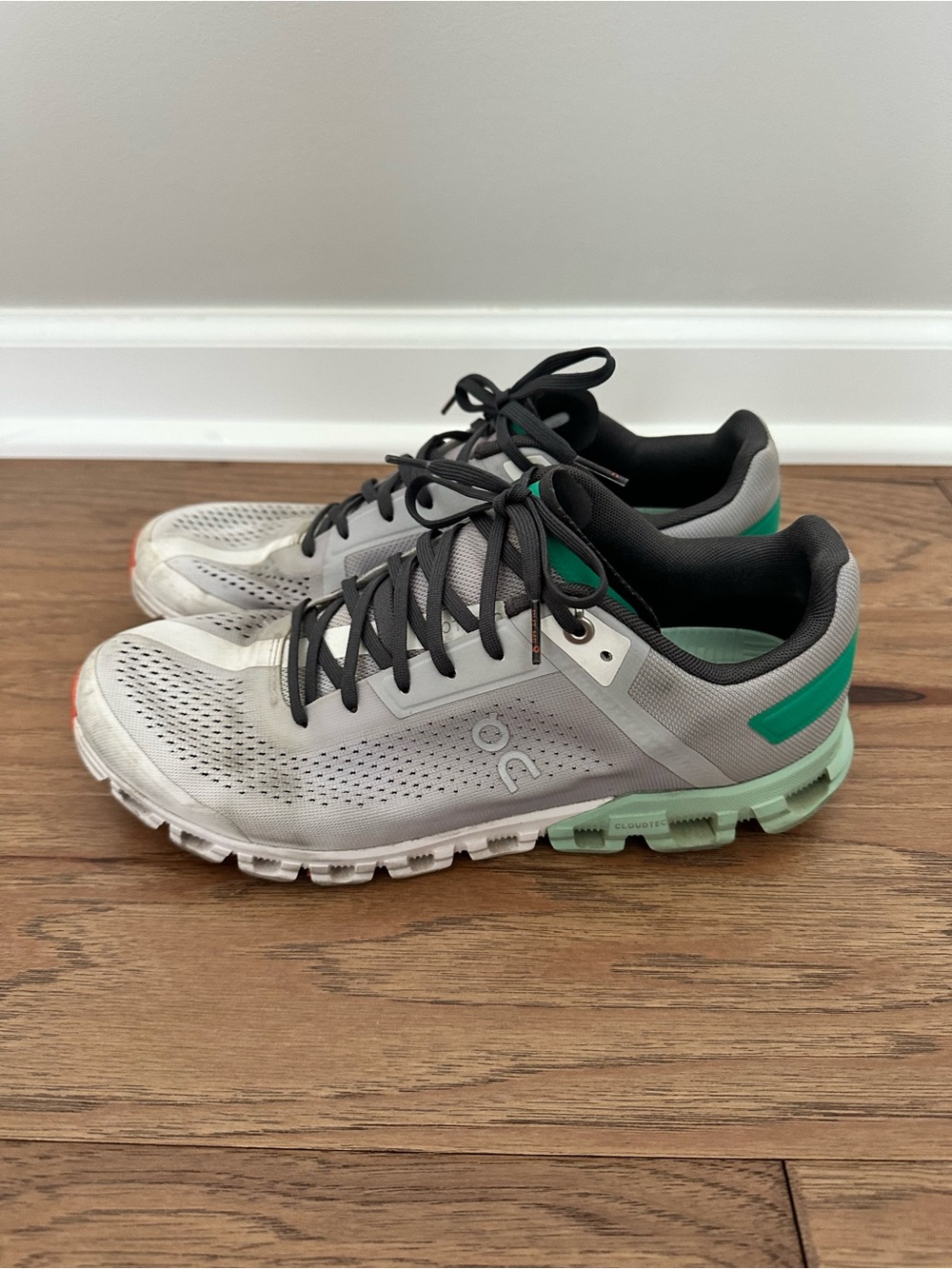 On Running Women’s Cloudflow in Glacier/Creek